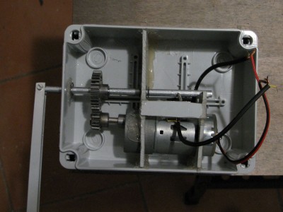 Servo inseguitore assemblato