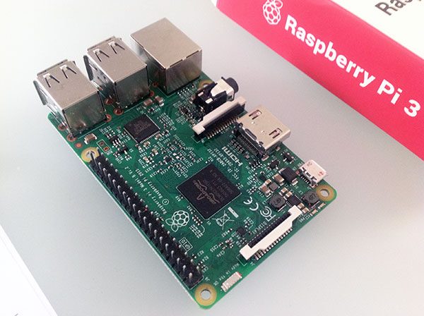 Raspberry Pi 3 outbox