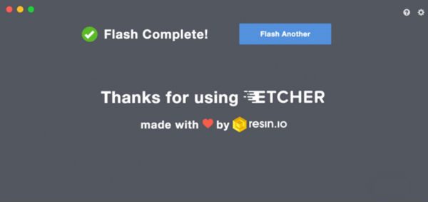 Influxdb, Grafana, Docker su raspberry Etcher Flash Completed