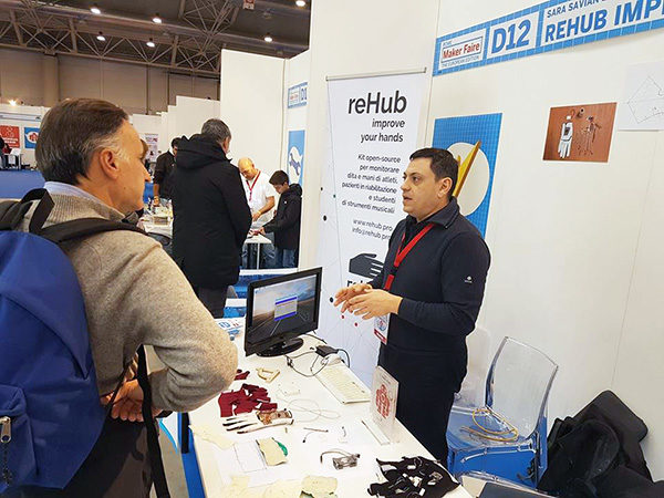 MFR17 reHub Stand mauro