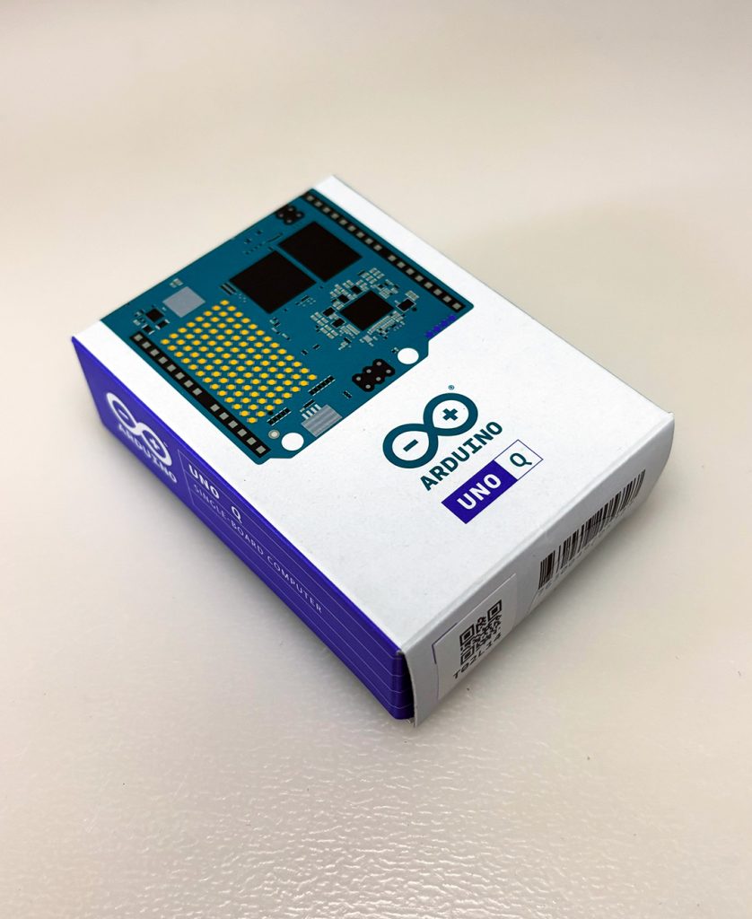 Arduino uno q unboxing